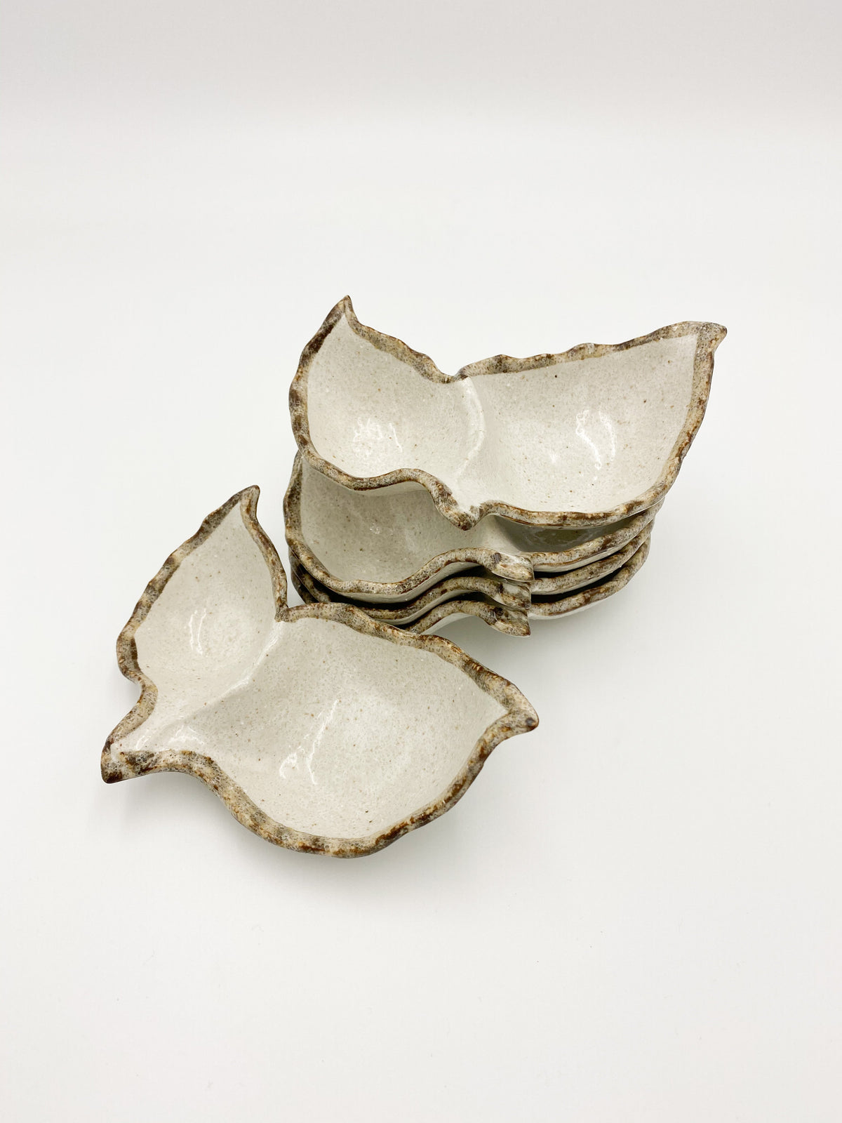 Shirokaratsu Leaf Dish - Product Image