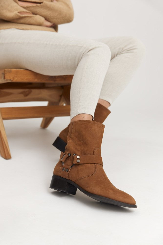 Lola Boot - Tan - Barefoot Gypsy Homewares